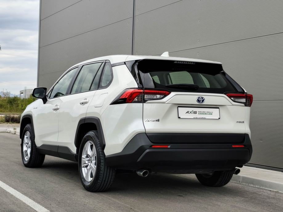 2021 Toyota RAV4 — fotografija 7