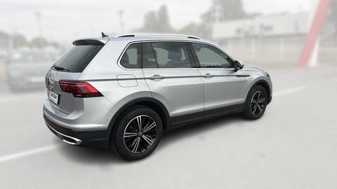 2021 Volkswagen Tiguan — sličica 7