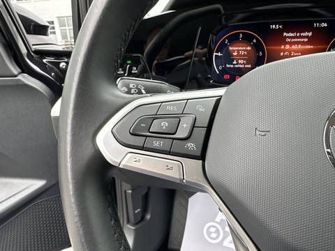 2023 Volkswagen Golf — sličica 25