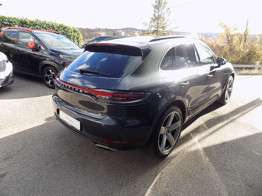 2020 Porsche Macan — fotografija 16