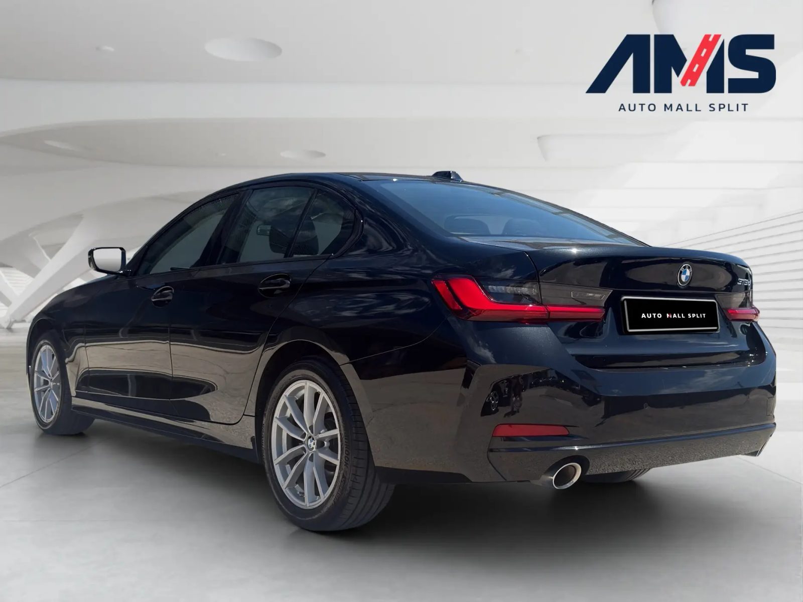 2023 BMW Serija 3 — fotografija 3