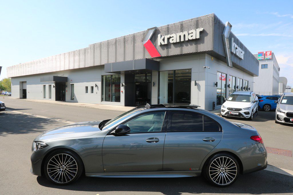 2022 Mercedes-Benz C-klasa AMG Line — fotografija 3