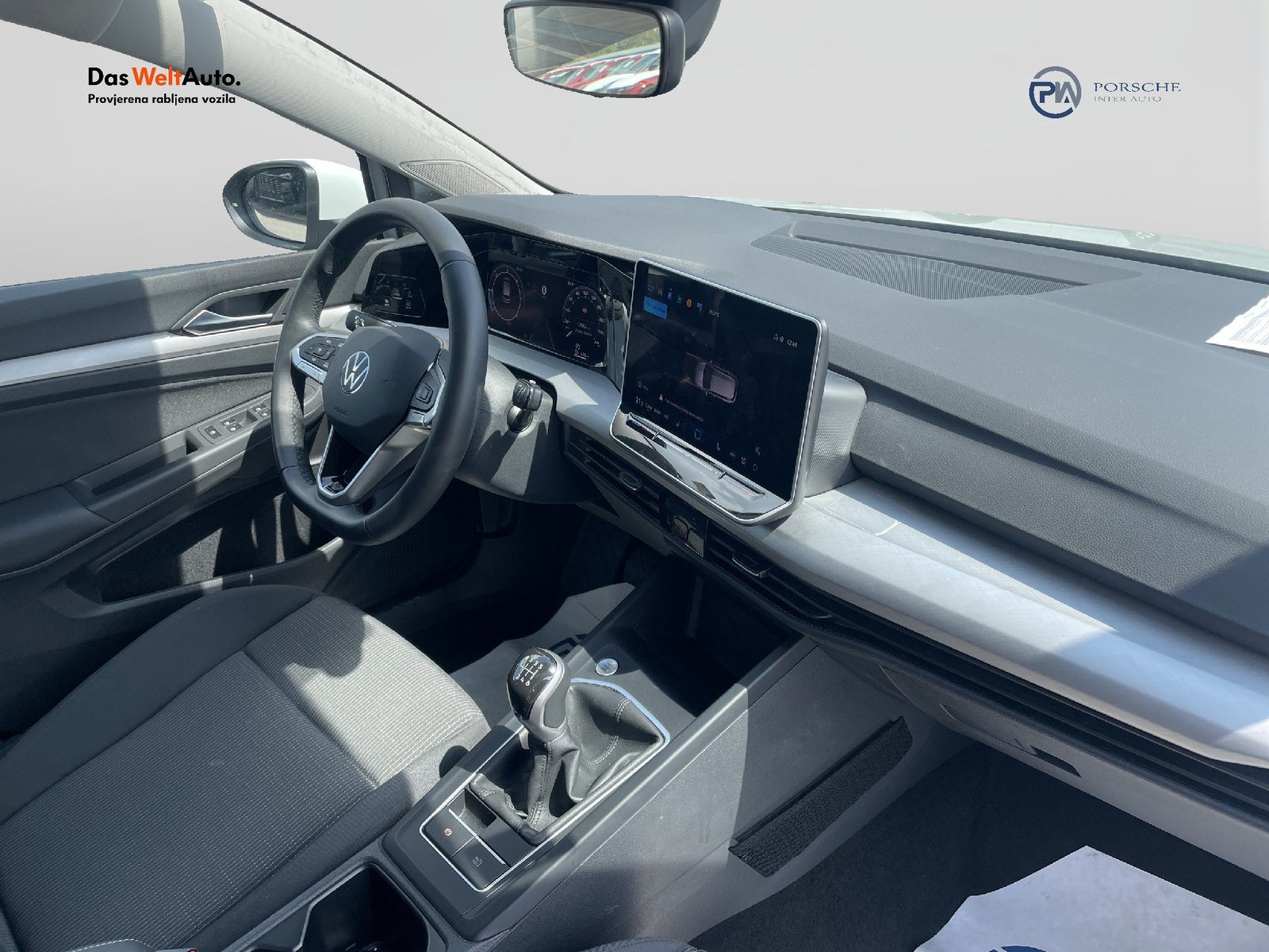 2025 Volkswagen Golf — fotografija 10