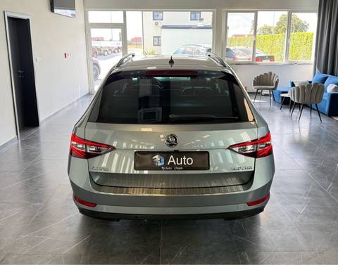 2018 Škoda Superb — sličica 5