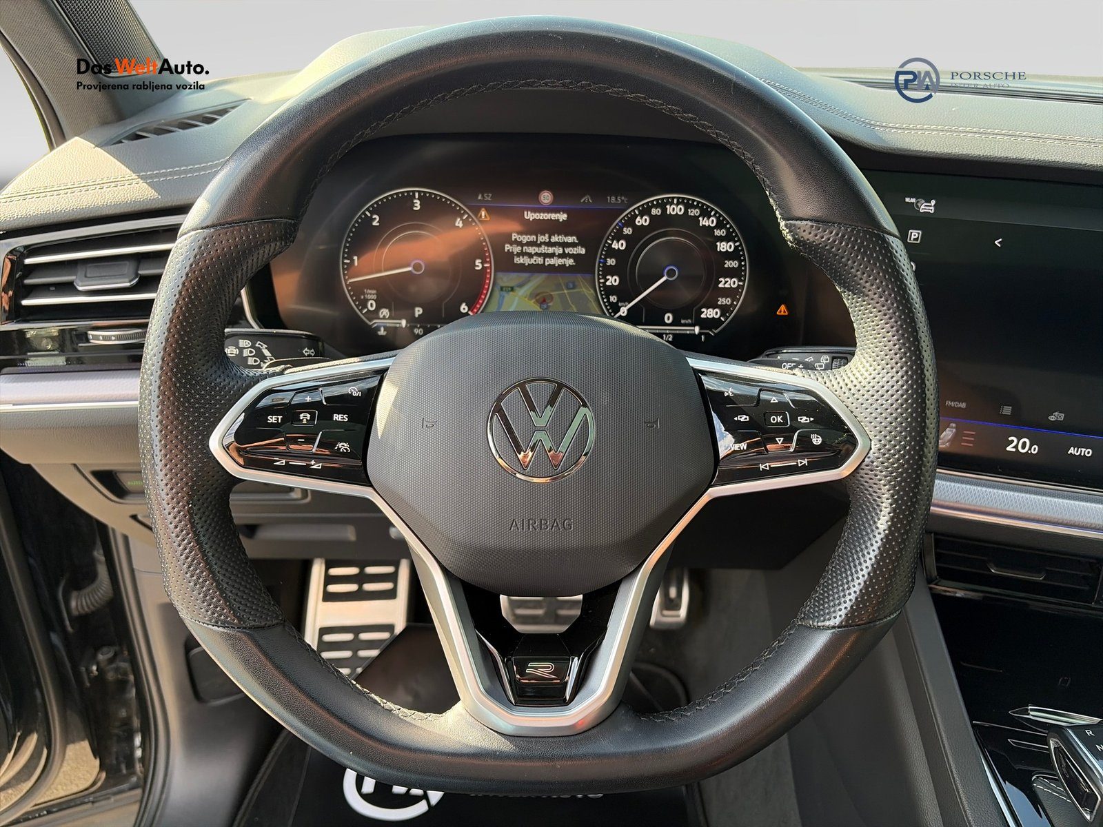 2023 Volkswagen Touareg R-Line — fotografija 14