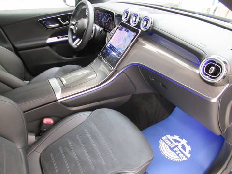 2025 Mercedes-Benz GLC — sličica 10
