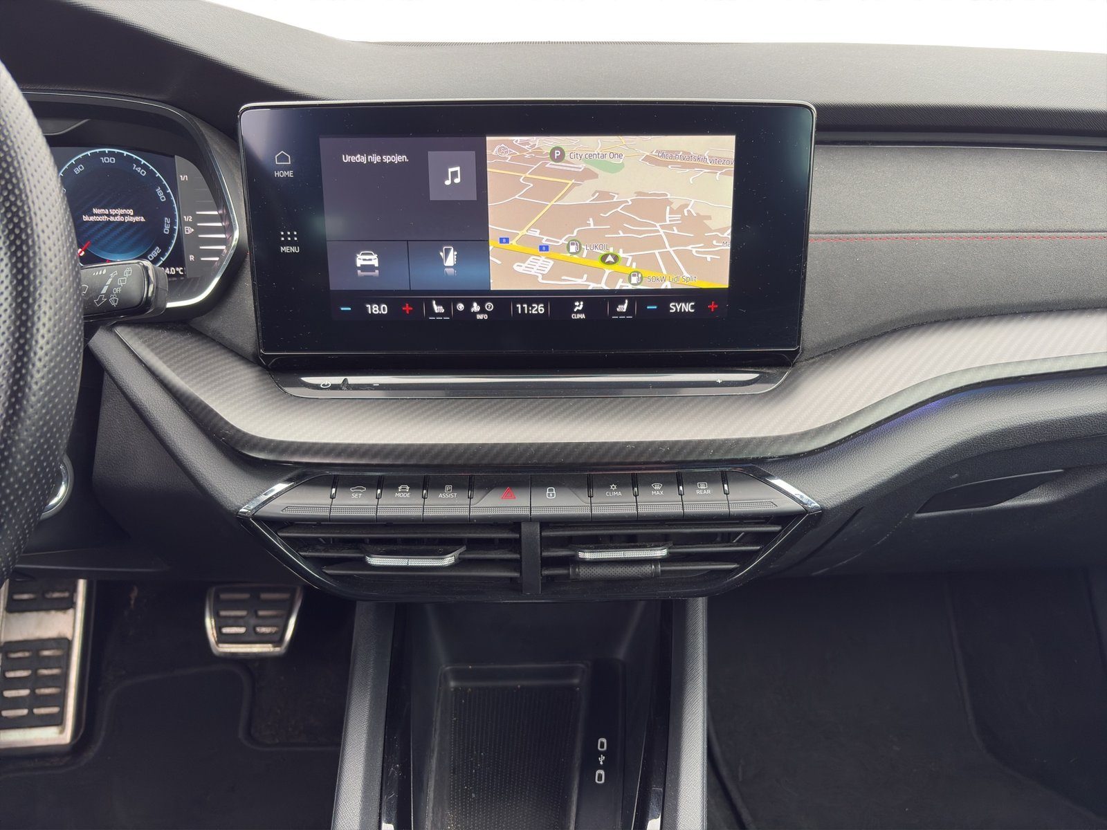 2023 Škoda Octavia Combi — fotografija 15