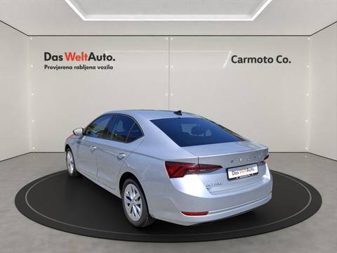 2022 Škoda Octavia — sličica 3