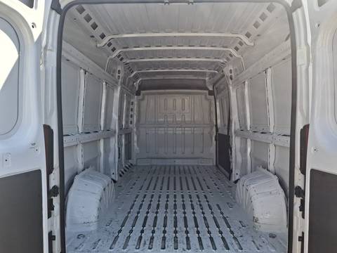 2024 Opel Movano — sličica 8