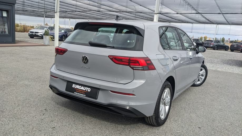 2023 Volkswagen Golf — fotografija 7