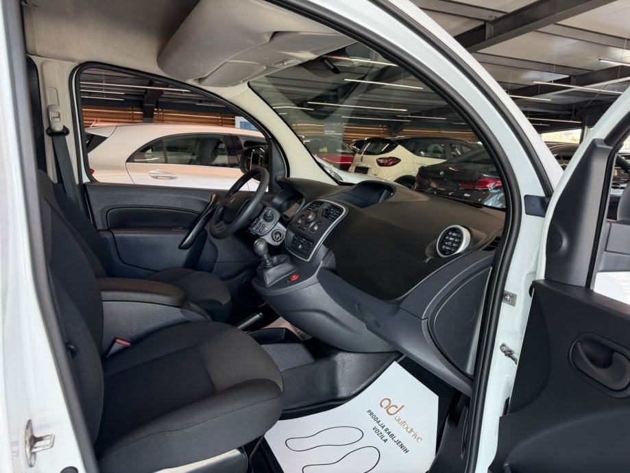 2021 Renault Kangoo — fotografija 21