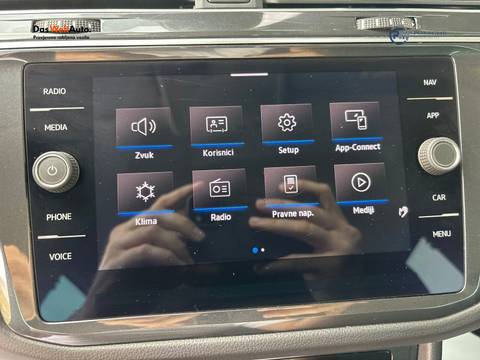 2021 Volkswagen Tiguan — sličica 16