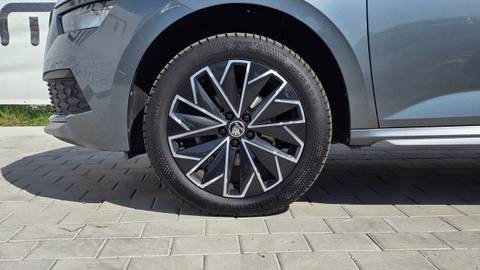 2022 Škoda Kamiq — sličica 5
