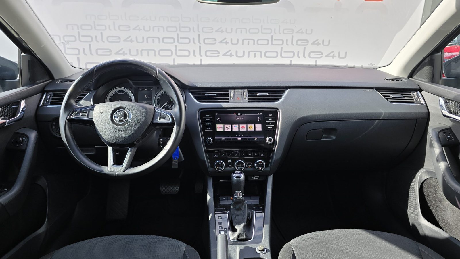 2020 Škoda Octavia — fotografija 9