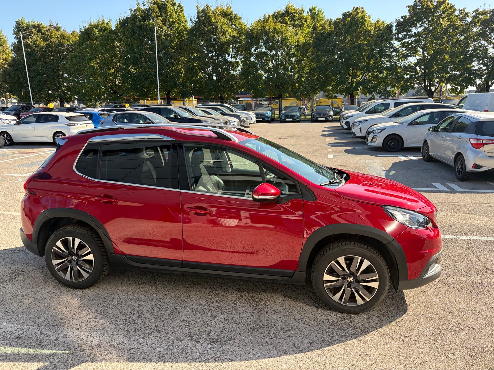 2017 Peugeot 2008 — fotografija 5