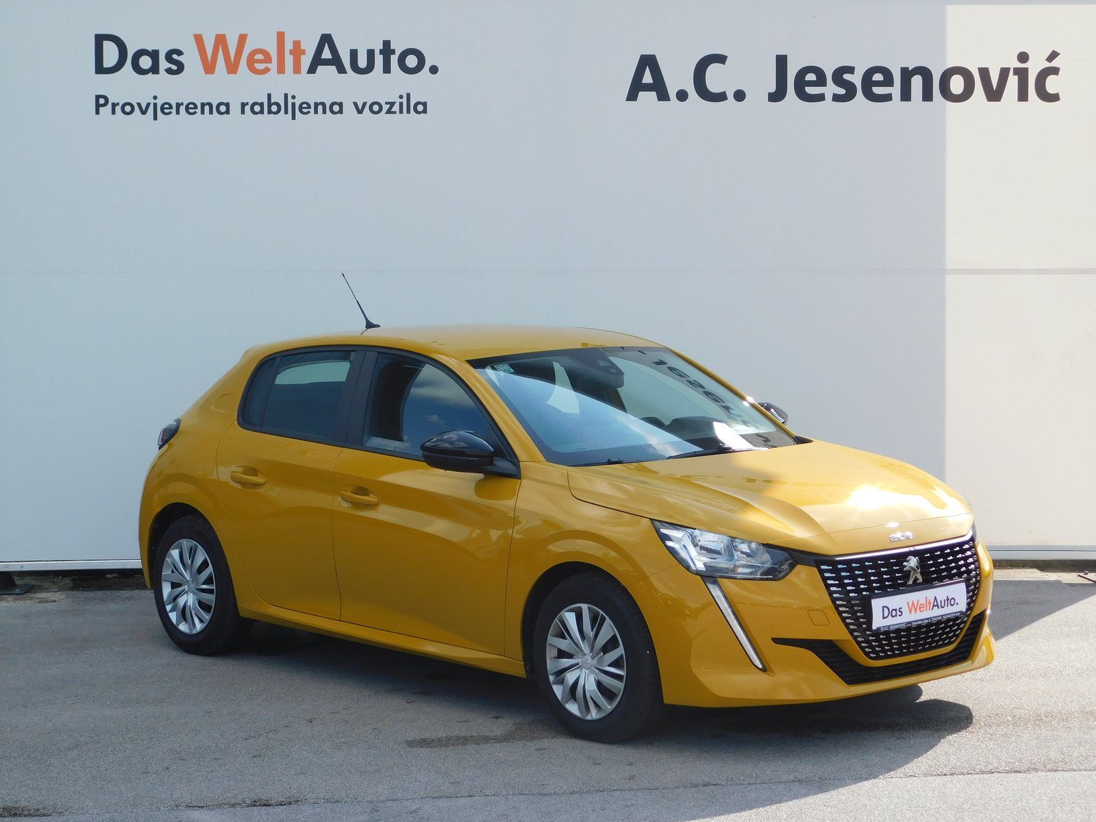 2022 Peugeot 208 — fotografija 3