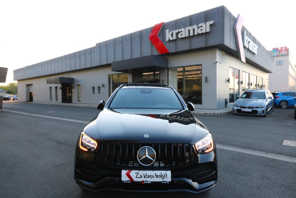 2022 Mercedes-Benz GLC AMG Line — fotografija 4
