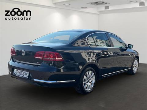 2011 Volkswagen Passat — sličica 4
