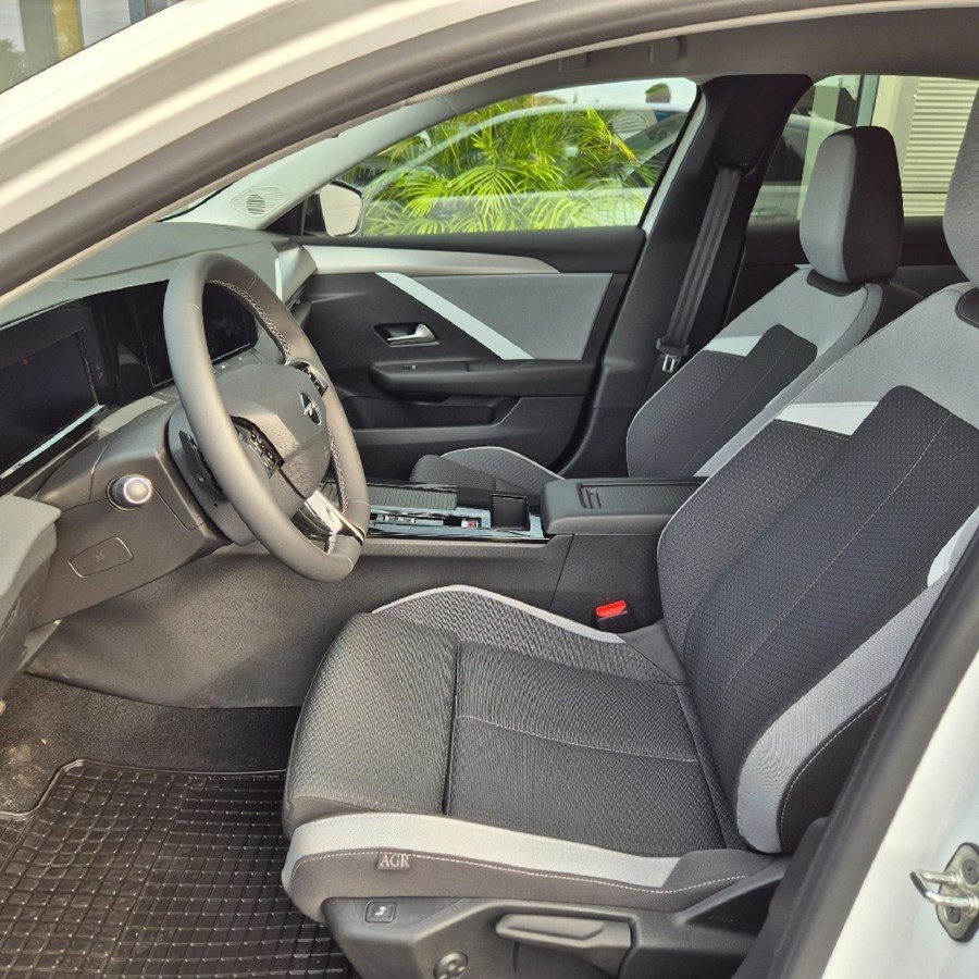 2024 Opel Astra — fotografija 14