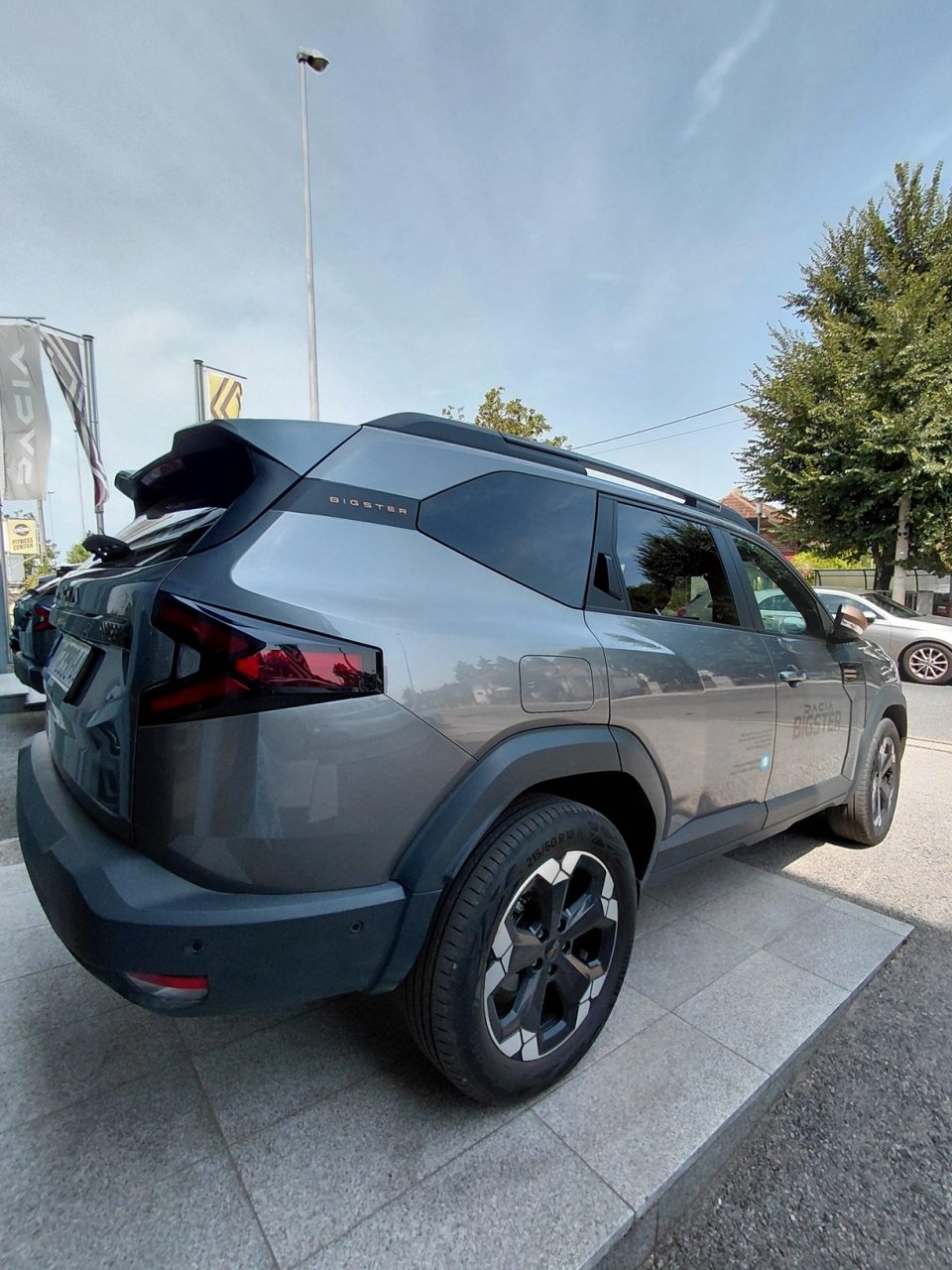 2025 Dacia Bigster — fotografija 4