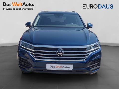 2021 Volkswagen Touareg — sličica 2
