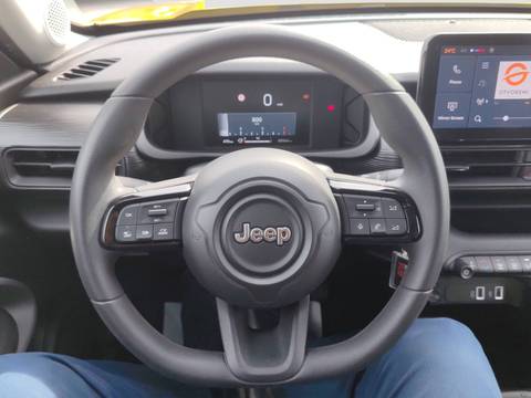2024 Jeep Avenger — sličica 15