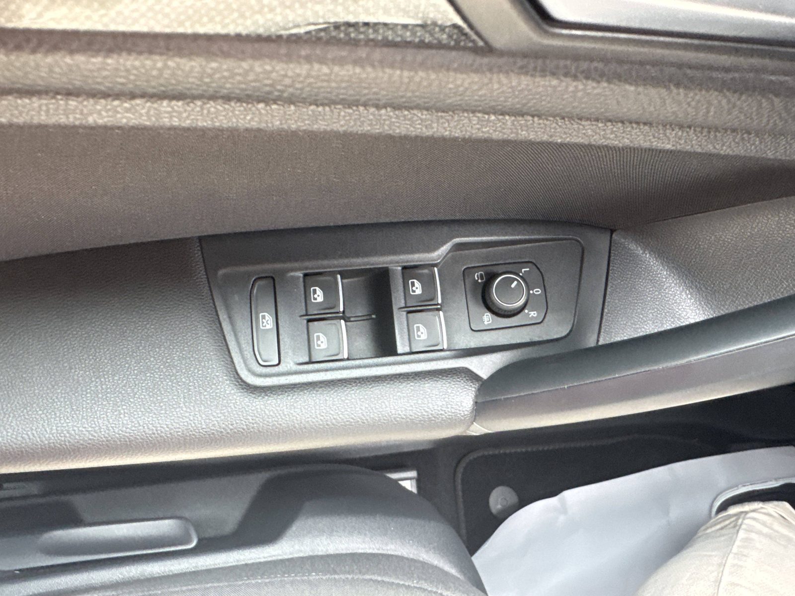 2022 Volkswagen Tiguan — fotografija 30