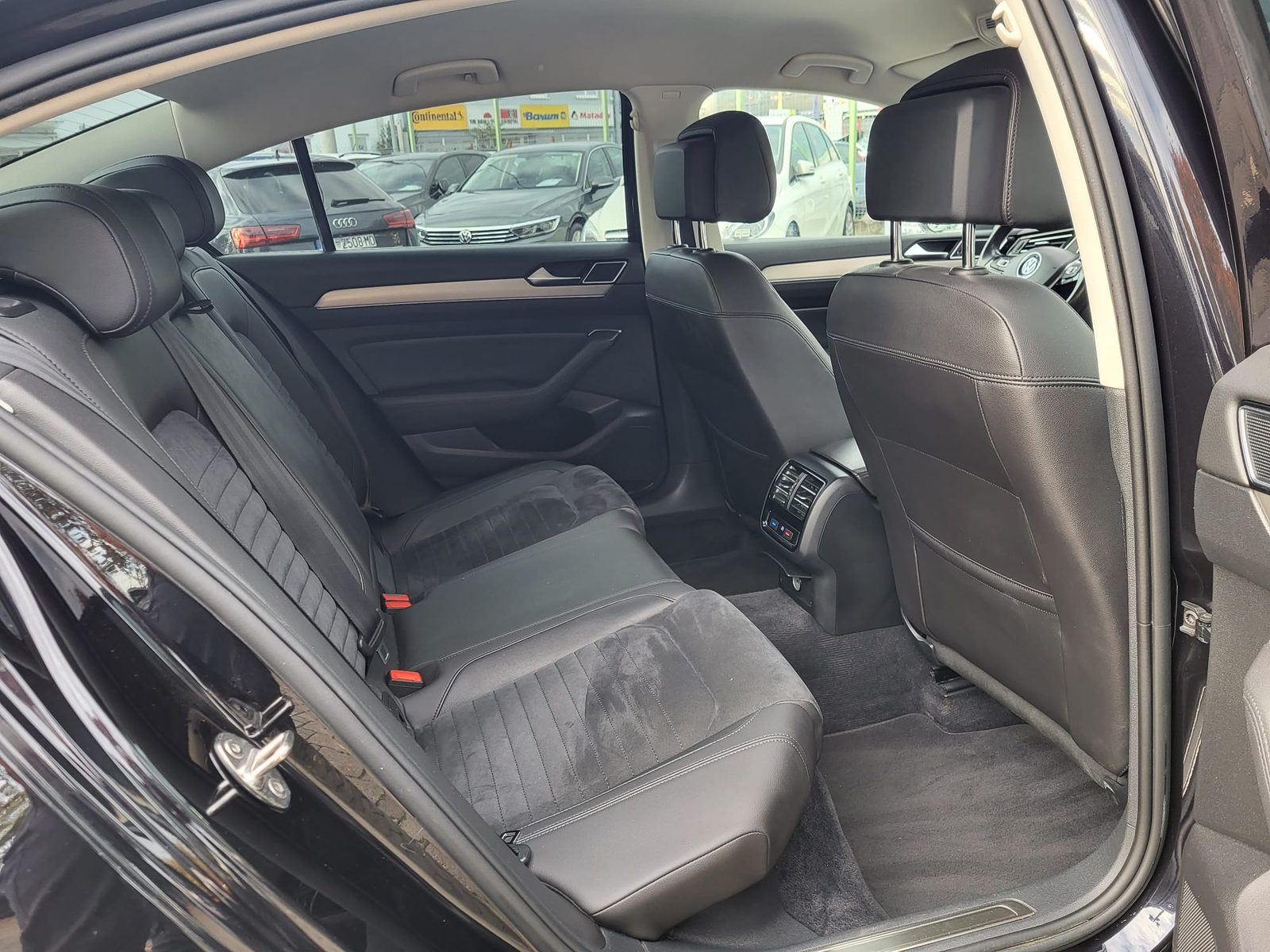 2016 Volkswagen Passat — fotografija 14