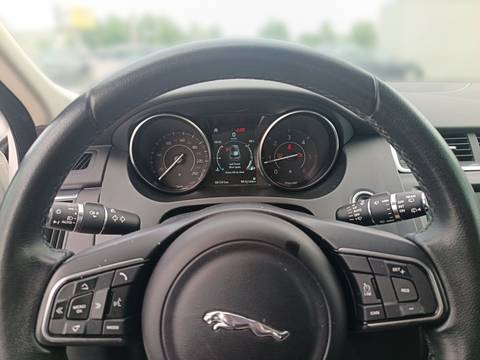 2019 Jaguar E-Pace — sličica 18