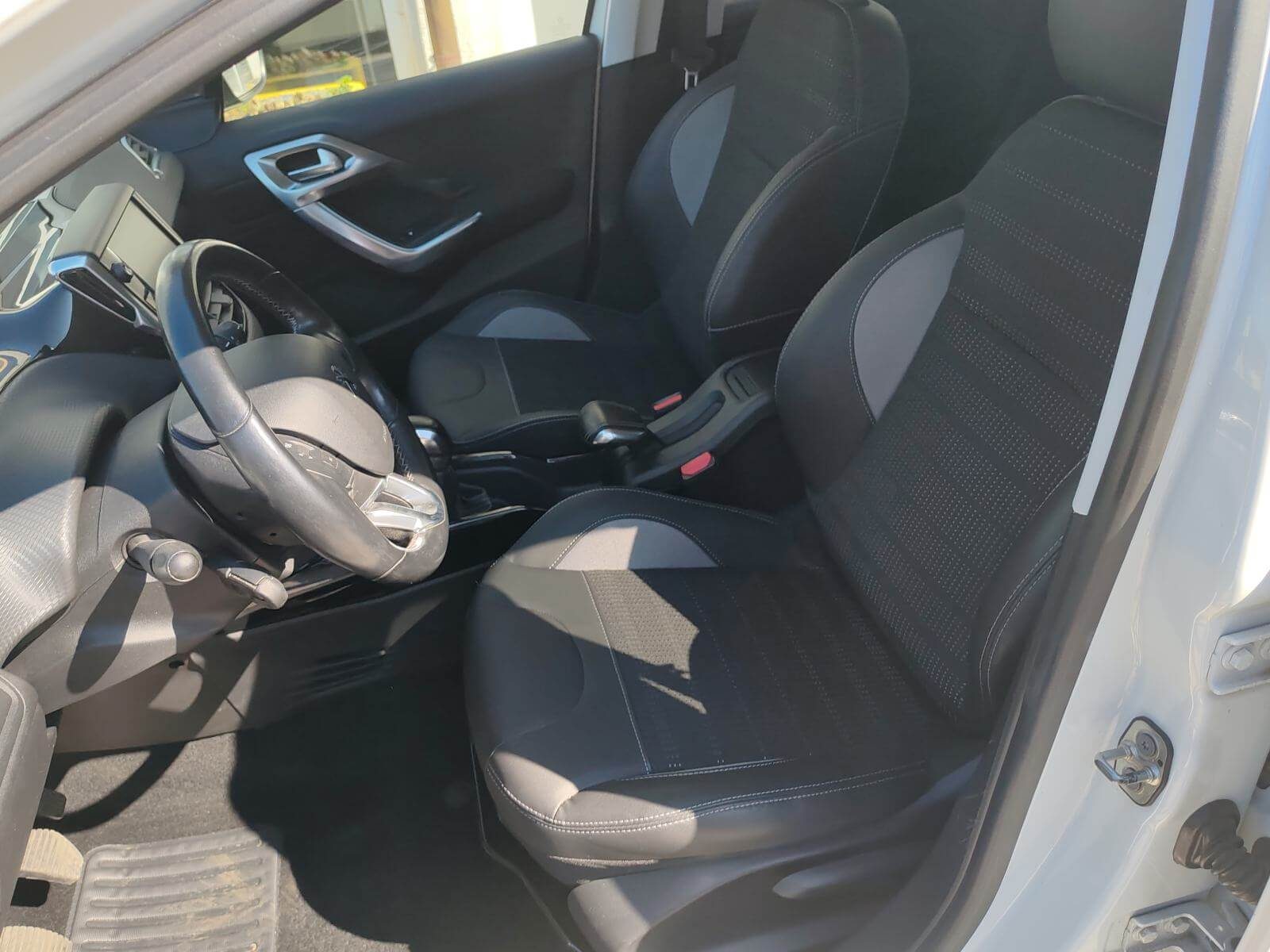 2018 Peugeot 2008 — fotografija 12