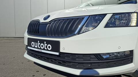 2018 Škoda Octavia — sličica 26