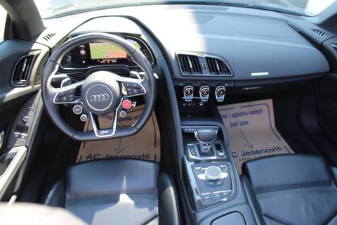 2022 Audi R8 — sličica 17