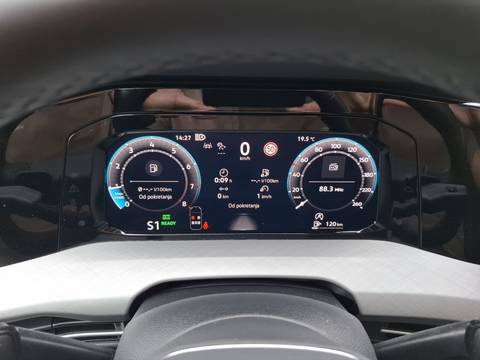 2026 Volkswagen Golf — sličica 16