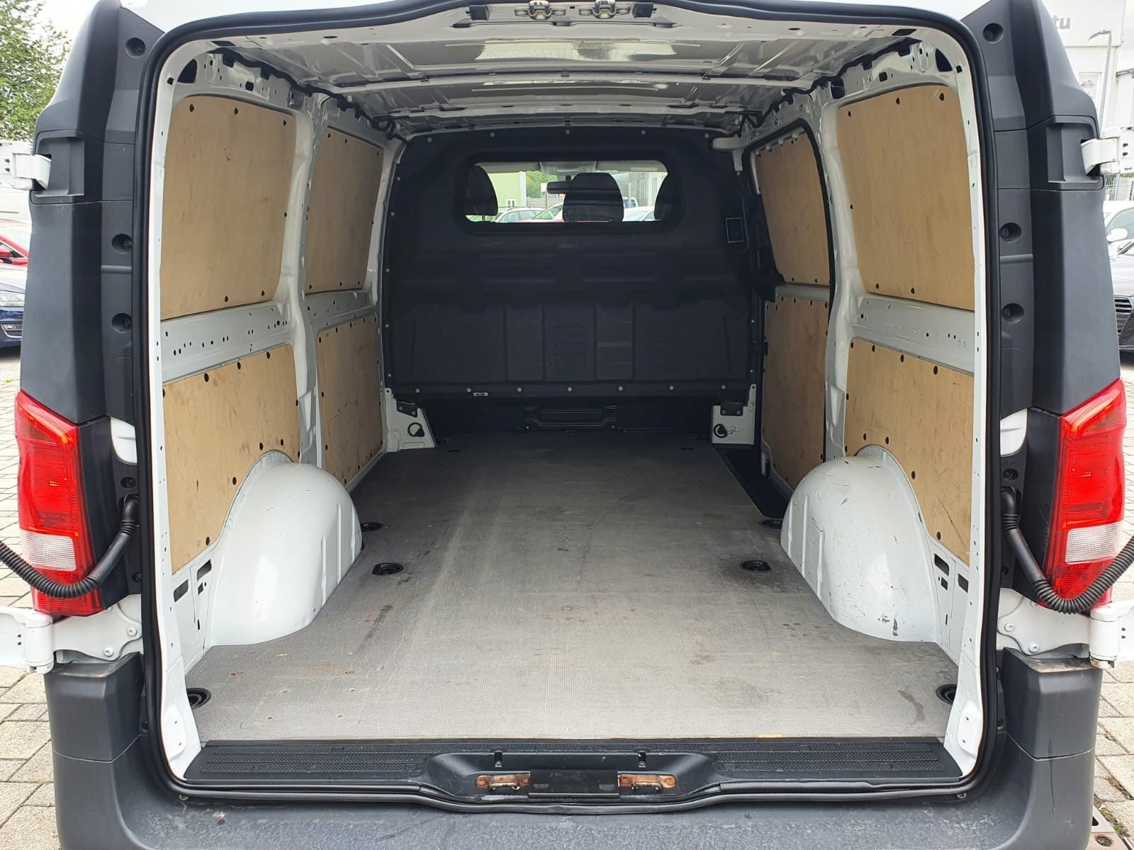 2015 Mercedes-Benz Vito — fotografija 6