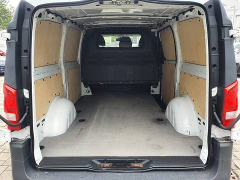 2015 Mercedes-Benz Vito — sličica 6