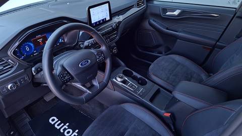 2022 Ford Kuga — sličica 6