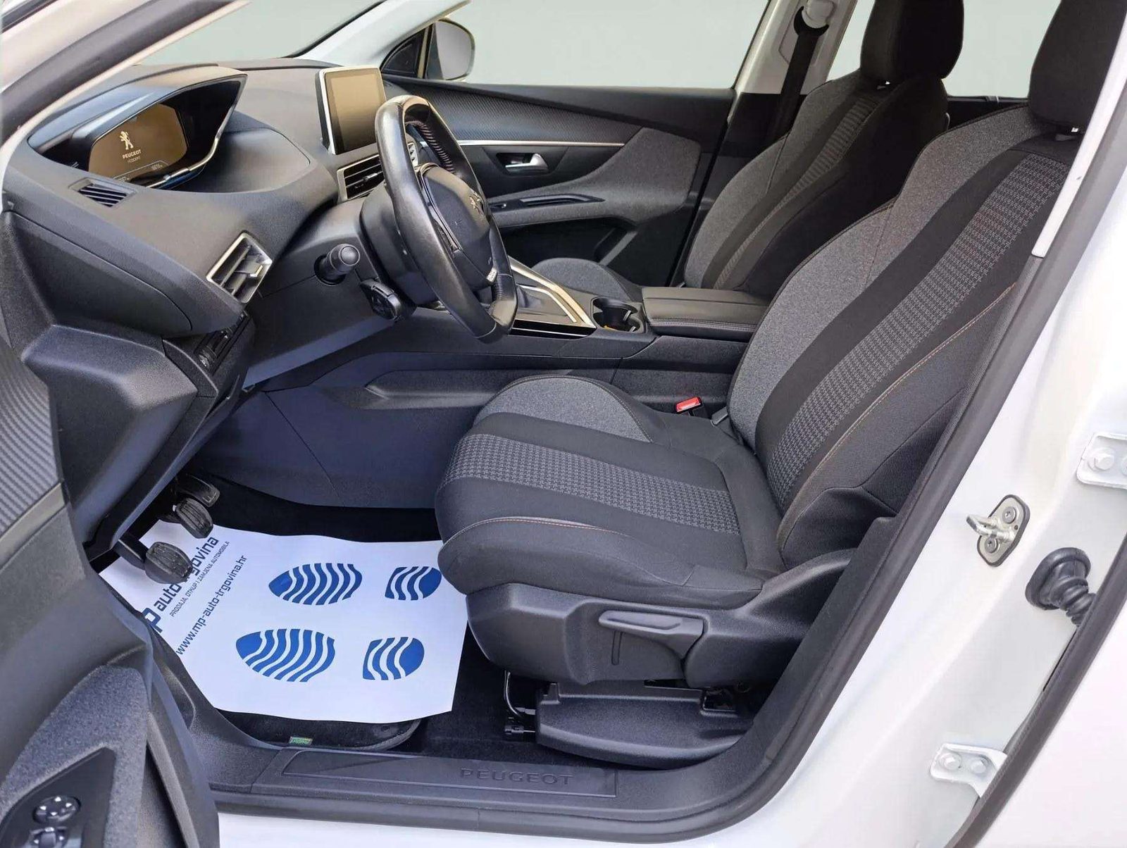 2019 Peugeot 5008 — fotografija 13