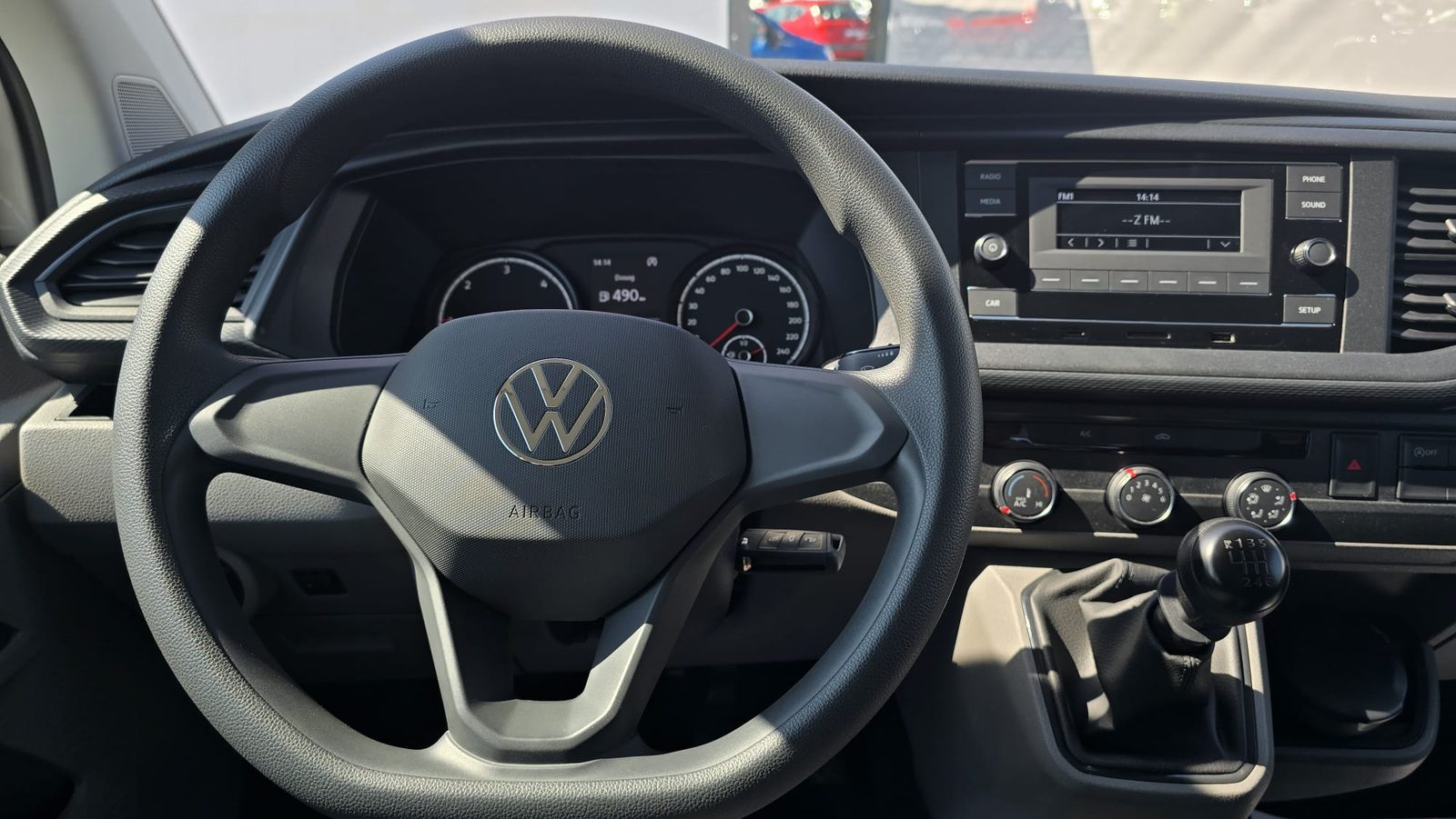 2022 Volkswagen Transporter — fotografija 10