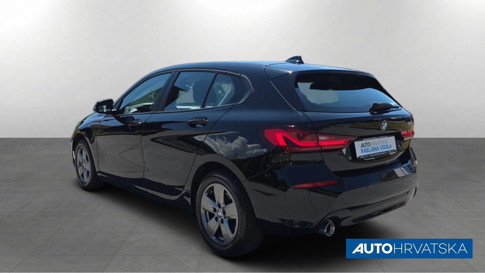 2022 BMW Serija 1 — fotografija 7