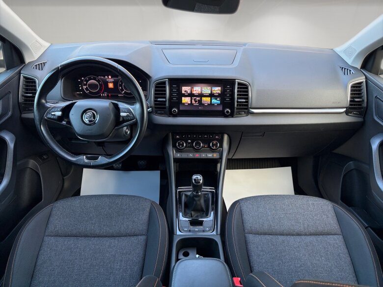2021 Škoda Karoq — fotografija 11