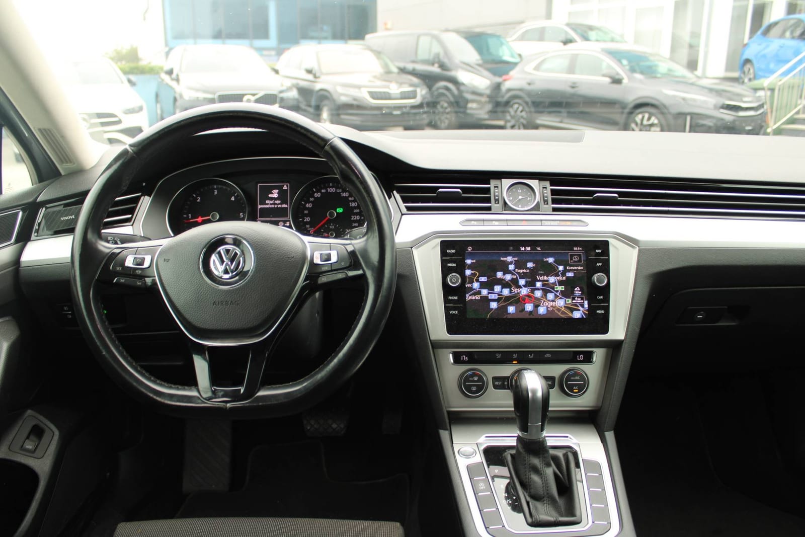 2018 Volkswagen Passat Variant — fotografija 8