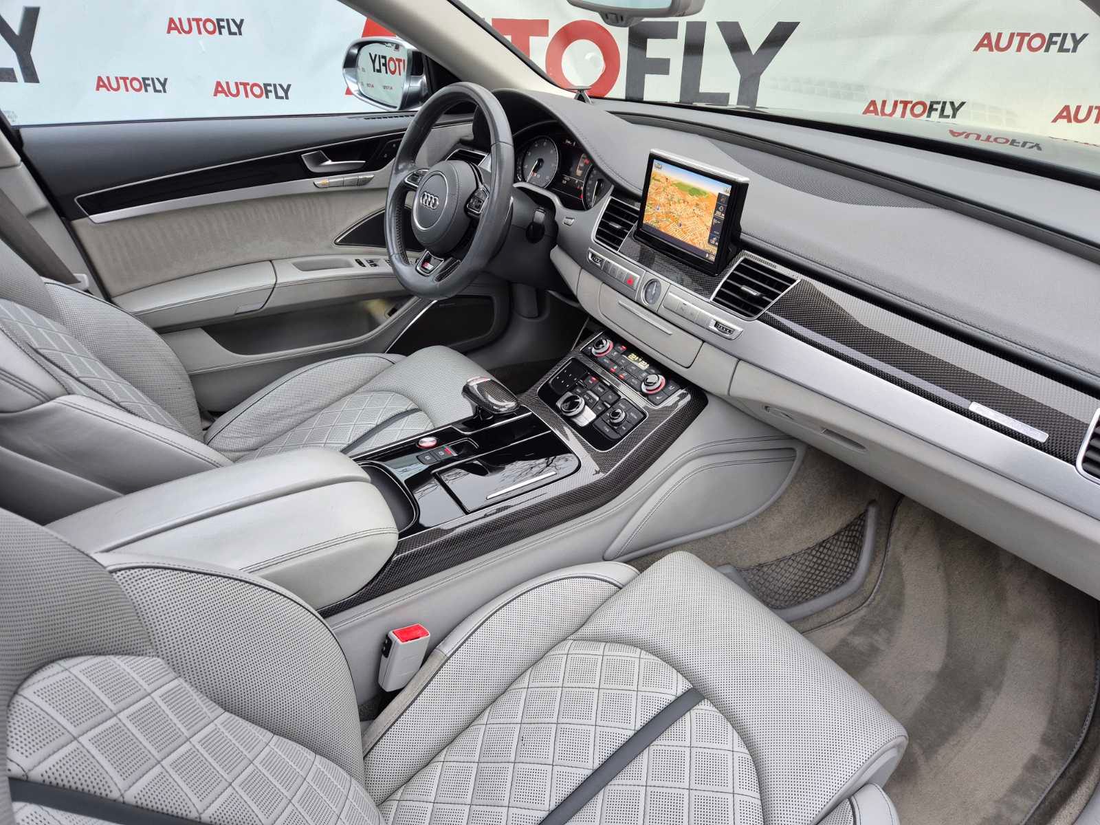 2012 Audi S8 — fotografija 18