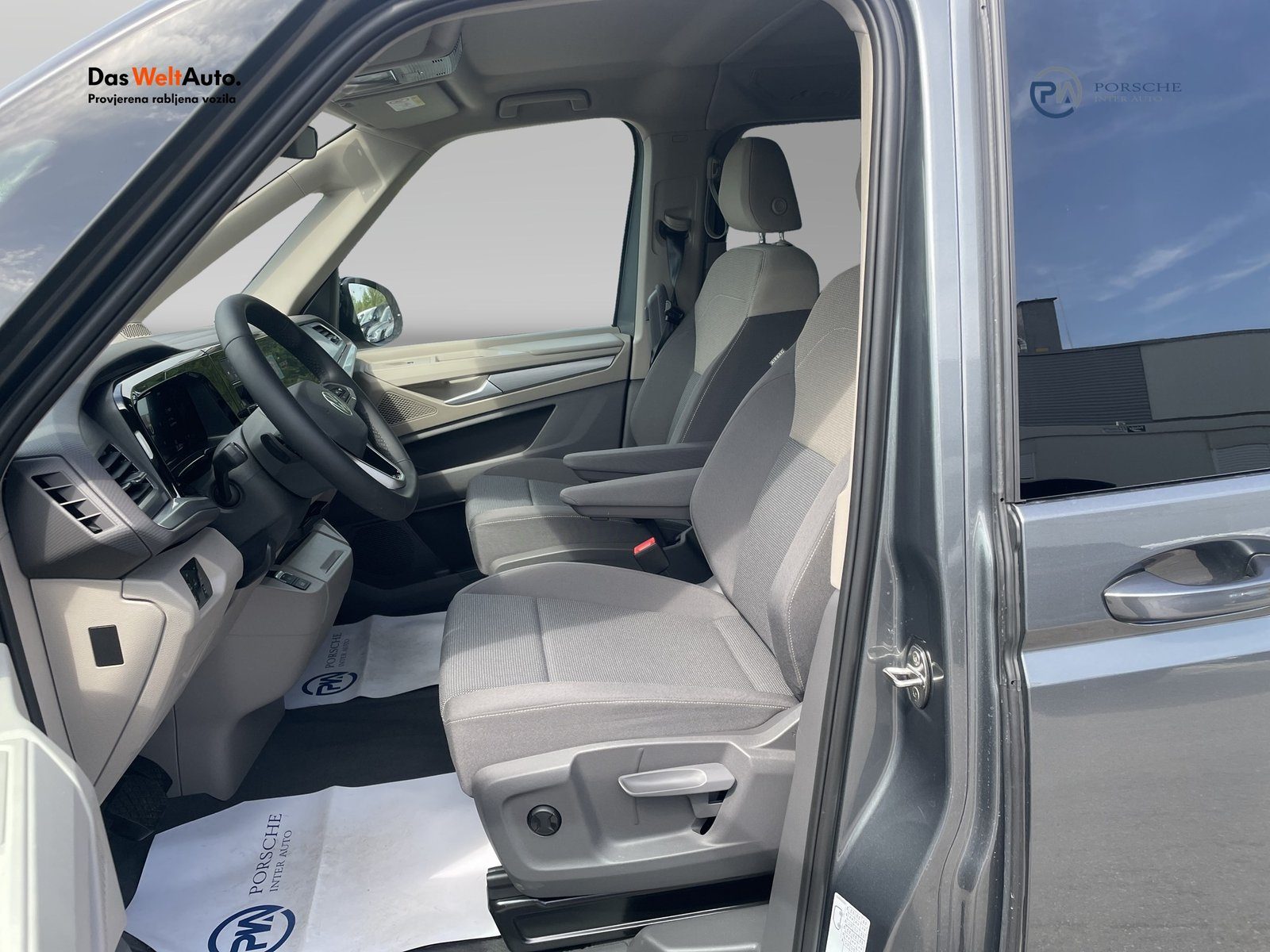 2026 Volkswagen Multivan — fotografija 9