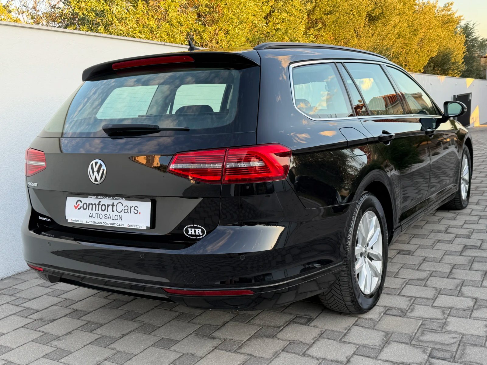 2019 Volkswagen Passat — fotografija 6
