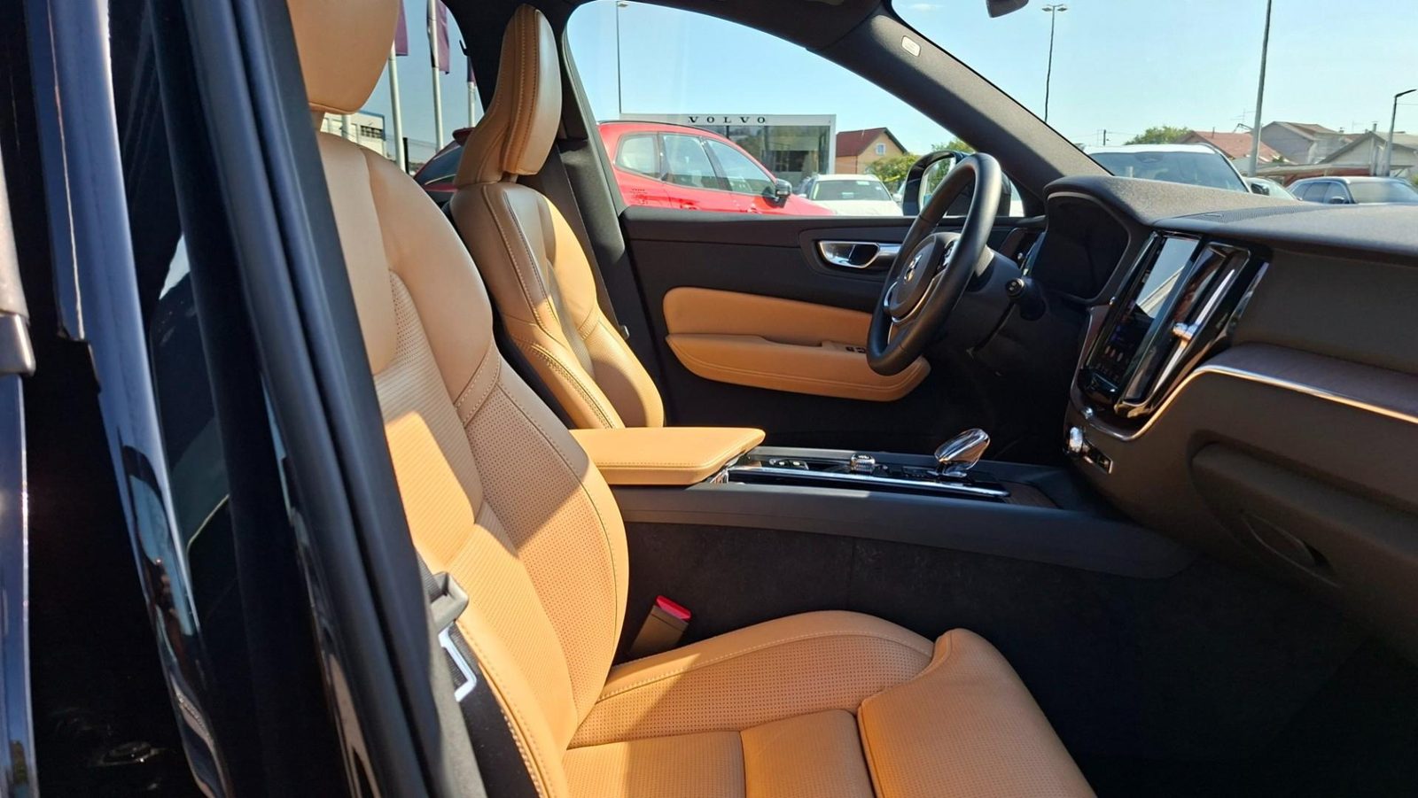 2023 Volvo XC60 — fotografija 5