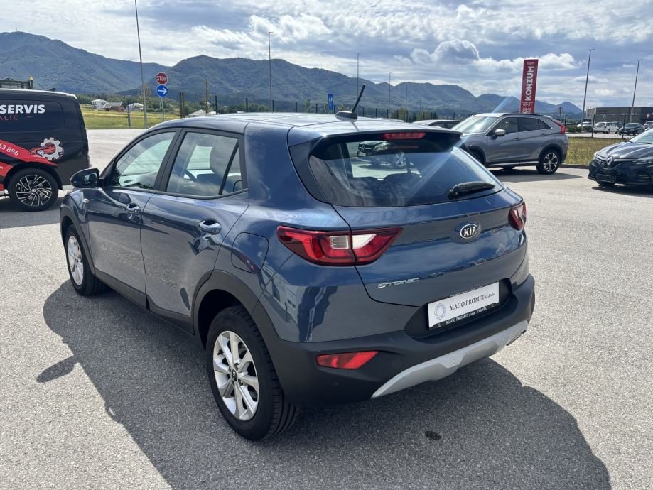 2021 Kia Stonic — fotografija 8
