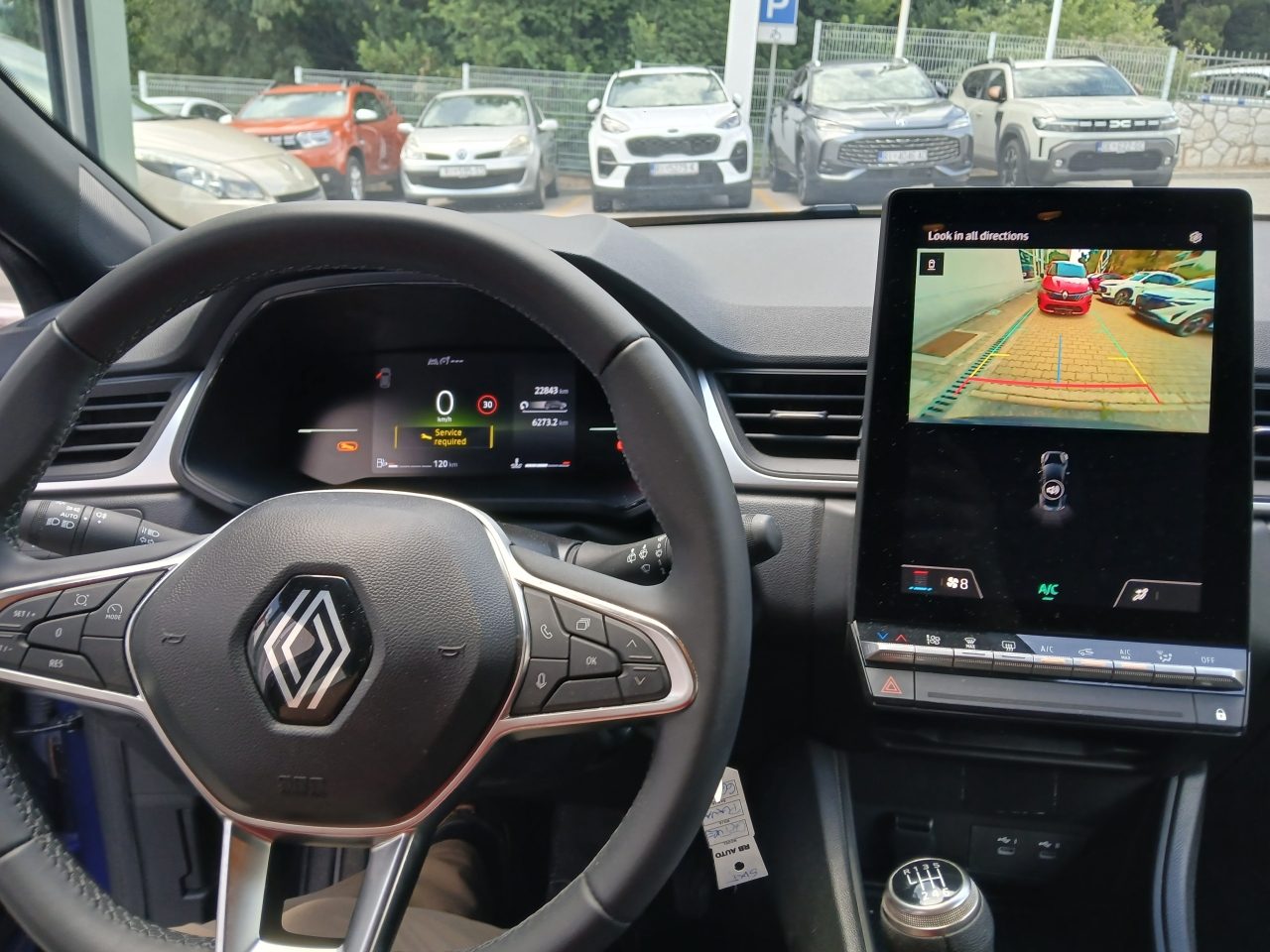 2025 Renault Captur — fotografija 11