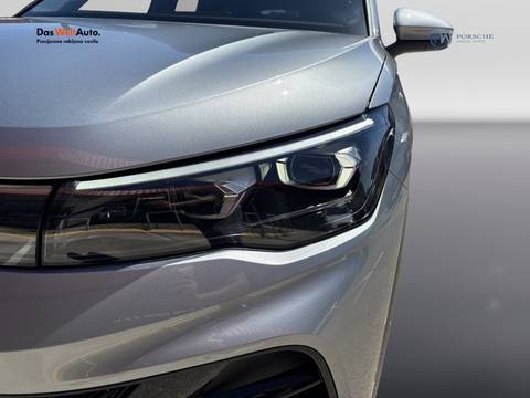 2026 Volkswagen Tiguan R-Line — sličica 21
