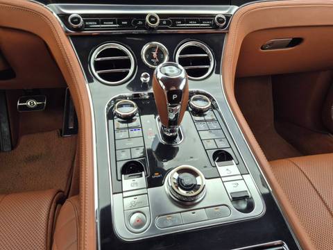 2018 Bentley Continental GT — sličica 20