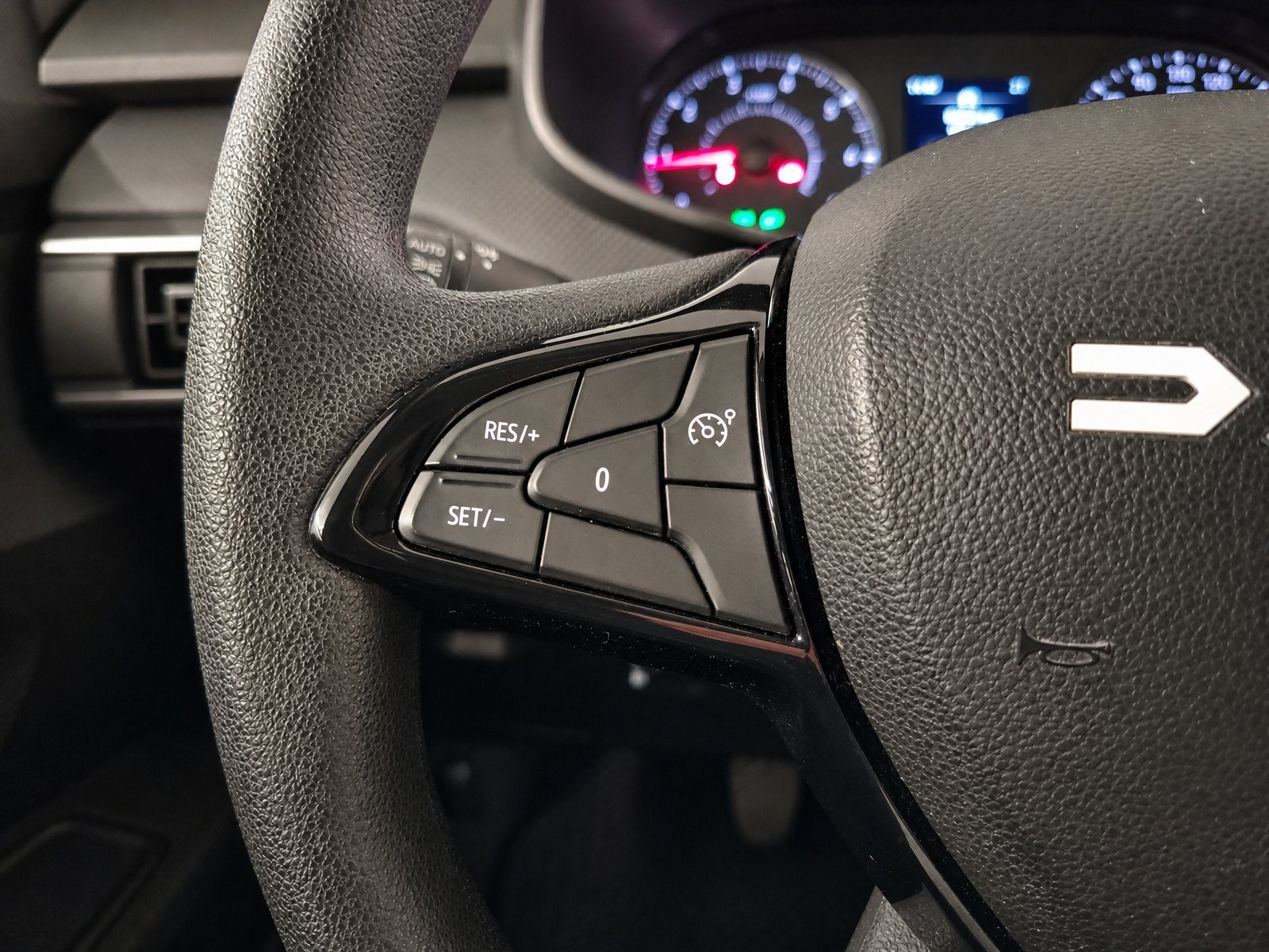 2023 Dacia Jogger — fotografija 24